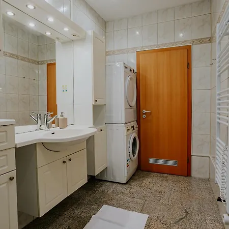 Atlas Essen, 3 Zimmer, Uniklinik, Messe, Parkplatz Apartmán *