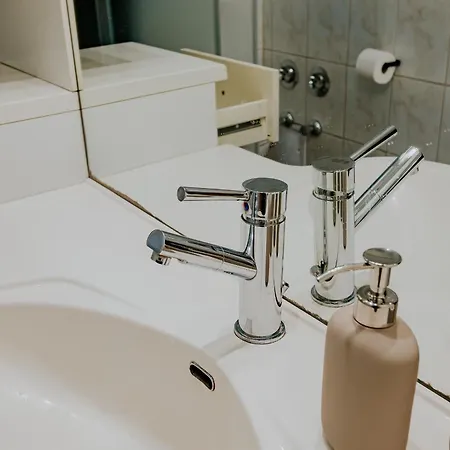 Atlas Essen, 3 Zimmer, Uniklinik, Messe, Parkplatz, Balkon * 埃森