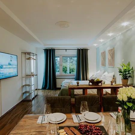 Atlas Essen, 3 Zimmer, Uniklinik, Messe, Parkplatz Apartmán Essen
