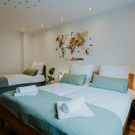Atlas Essen, 3 Zimmer, Uniklinik, Messe, Parkplatz *