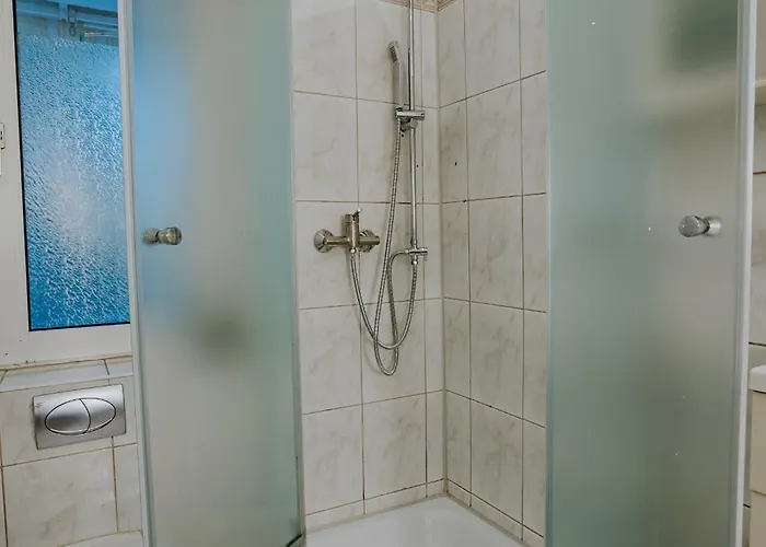 Atlas Essen, 3 Zimmer, Uniklinik, Messe, Parkplatz, Balkon